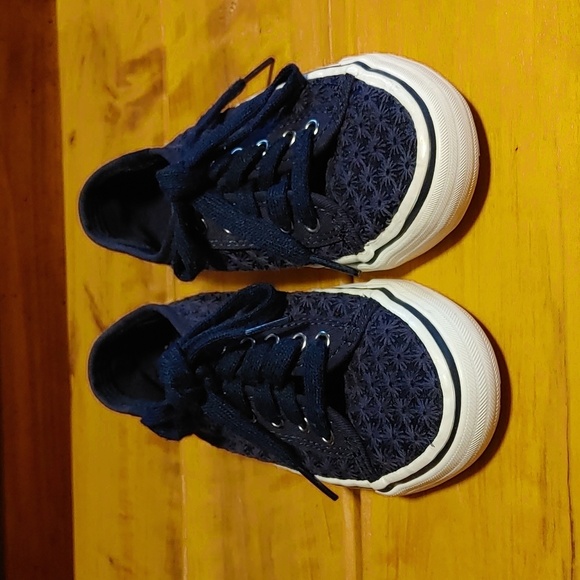 💚GIRL'S KEDS RUNNING SHOES - Picture 1 of 10